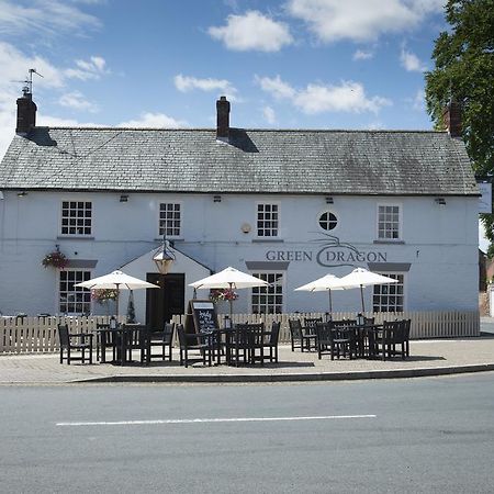 Green Dragon, Welton By Marston'S Inns South Cave Bagian luar foto